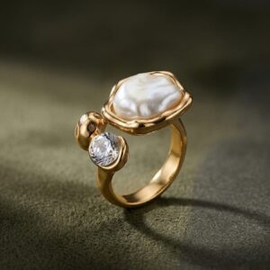 Gold-Tone Open Baroque Pearl-Look Ring with Crystal for Women